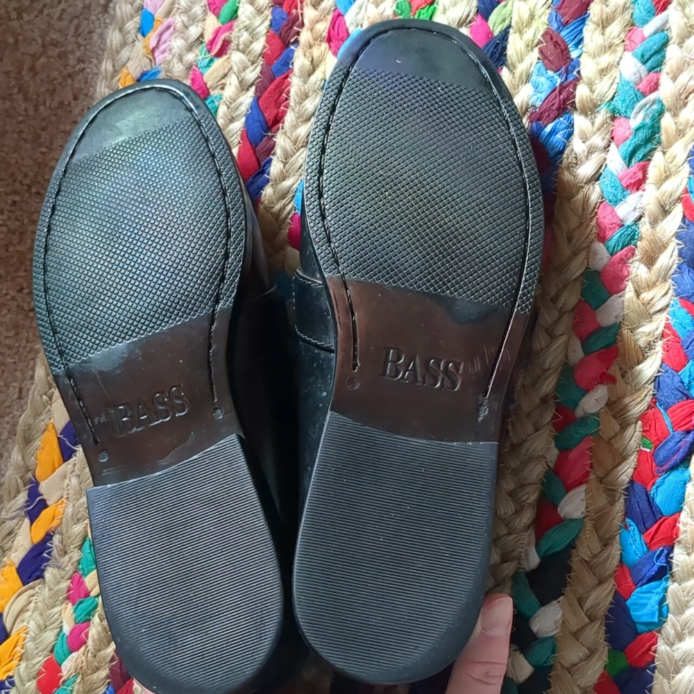 G.H. Bass & Co Weejuns Parker black kiltie loafers - Picture 4 of 6